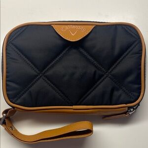 Callaway Quilted Black and Tan Toiletry Bag
